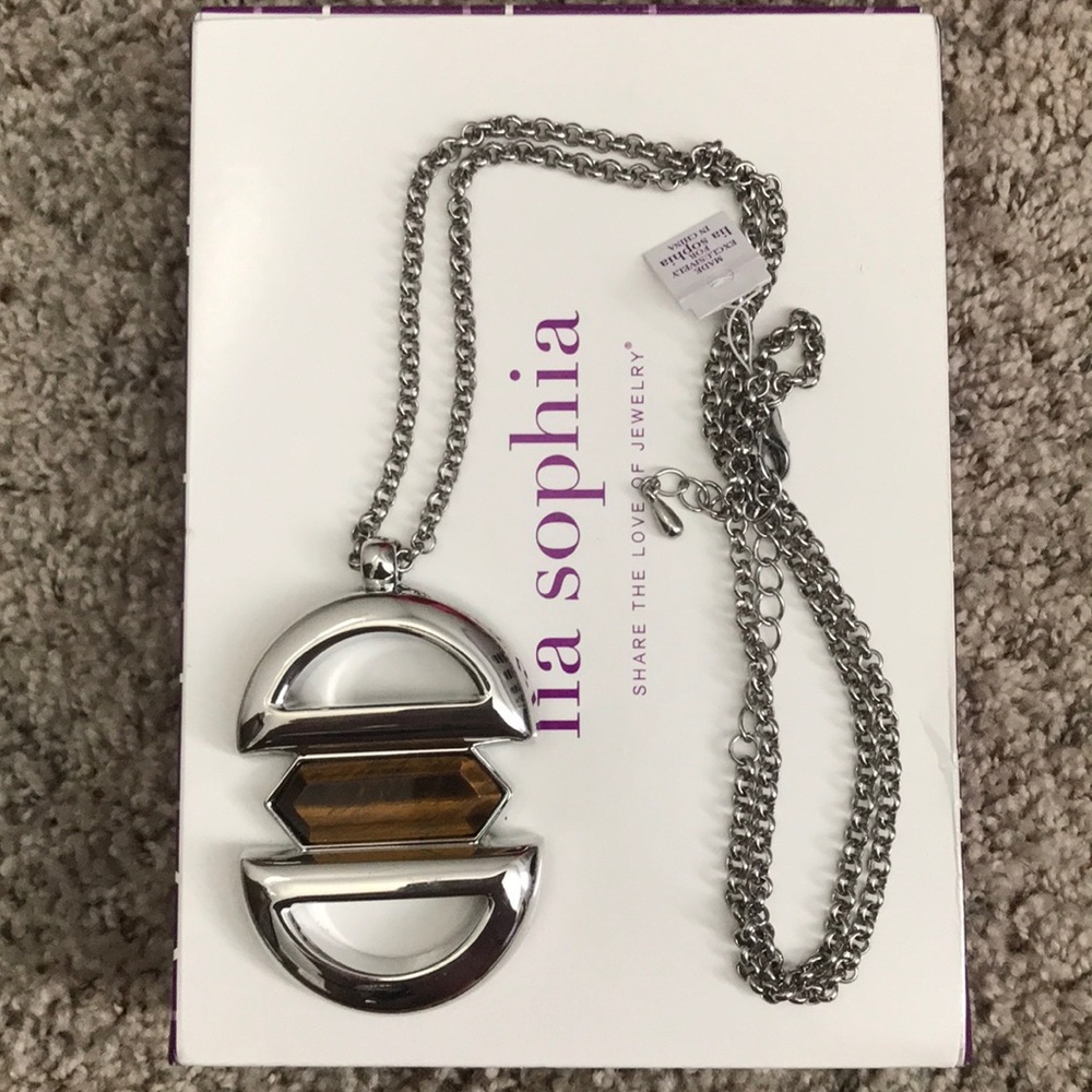 *FINAL SALE* Lia Sophia necklace